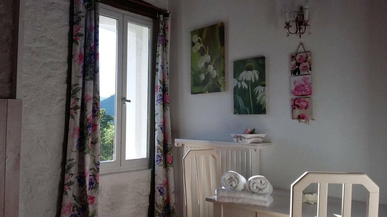 Bed and Breakfast L'Envolée Belvianes-et-Cavirac Esterno foto